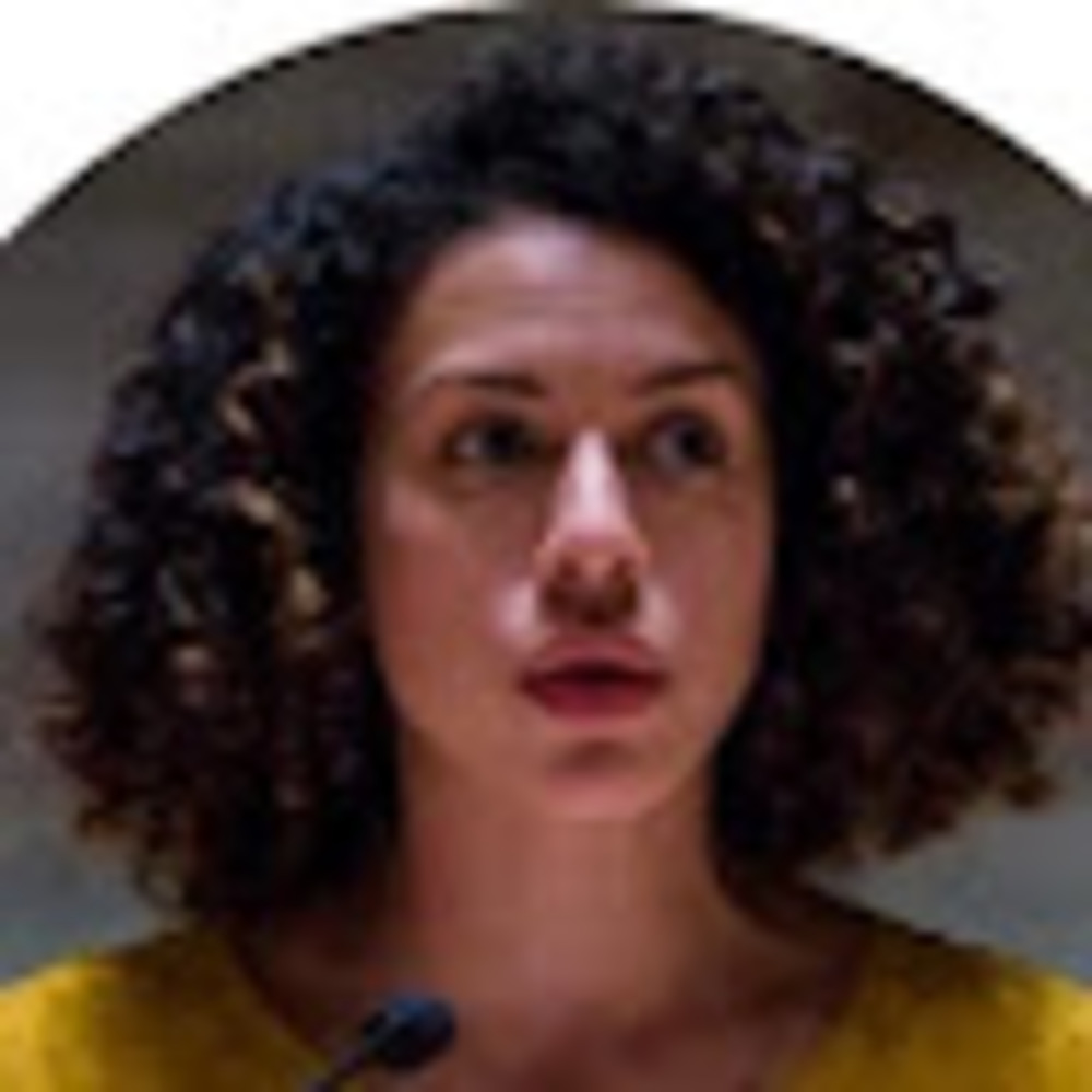 Meet your Posher, Renata